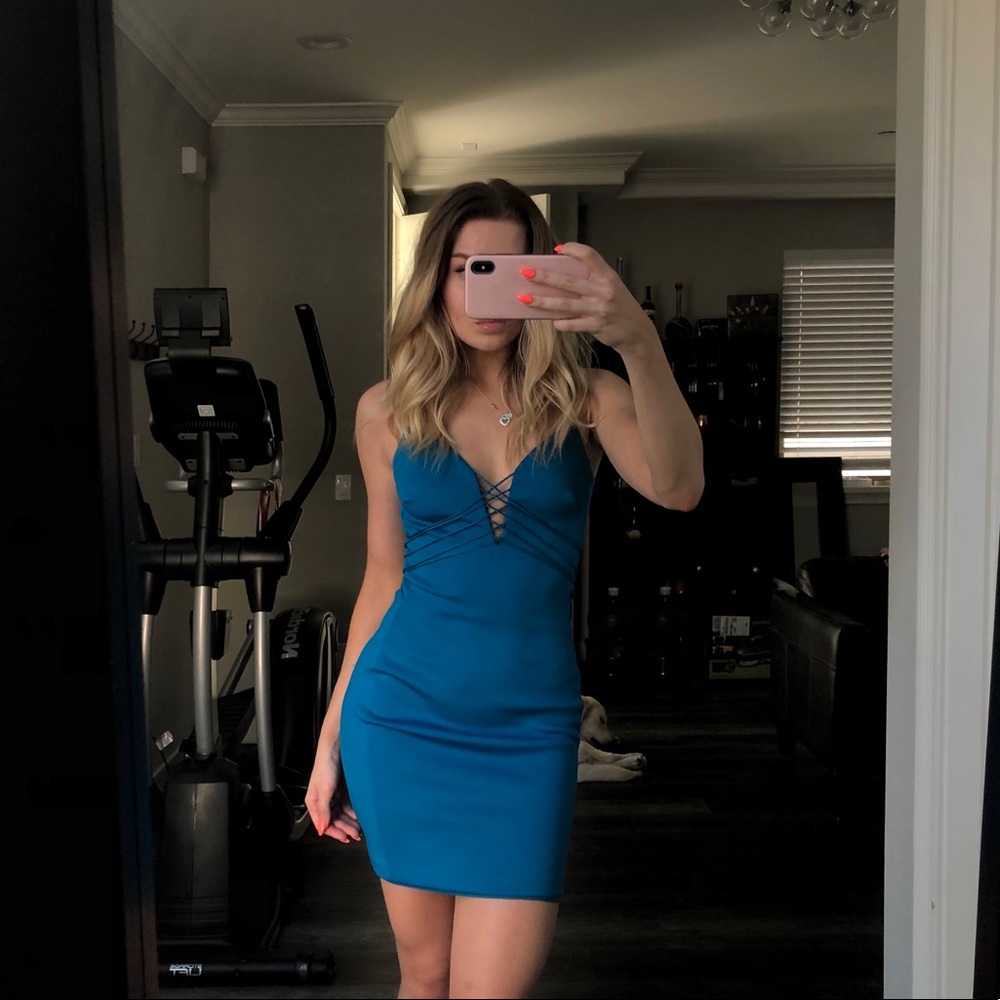 Mini dress GUESS - Picture 2 of 4
